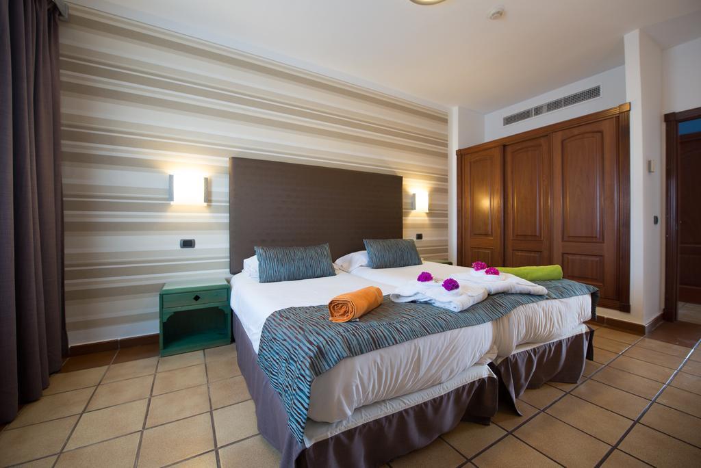 Hd Pueblo Marinero - Adults Only Apartment Playa Blanca  Exterior foto